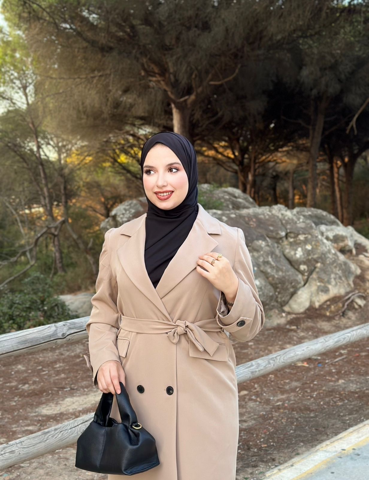 45a00b21-7924-40d3-ab21-d77d67efcb5a Cardigan beige – Image 1